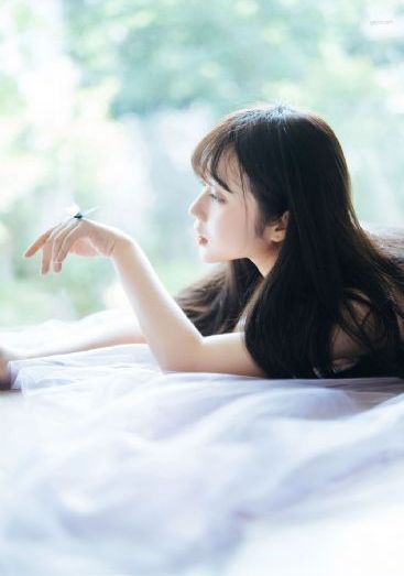 胸罩内半个奶都露了出来_蓝光高清电影在线