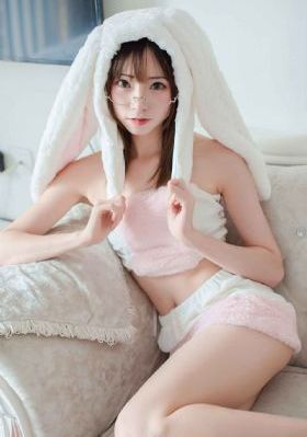 新婚少妇浑圆被揉捏_国产剧在线播放