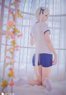 操中国美女全黄毛片_超清高清电影在线