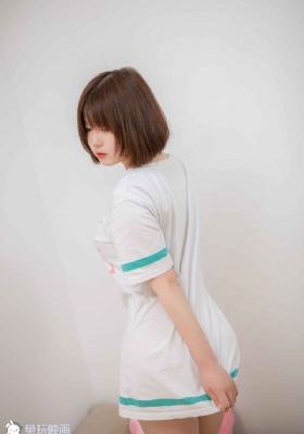 日韩视频在线不卡_2019国语AV首页