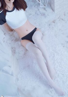 中文字幕不卡在线HD女神喷水_BD英语HD在线观看