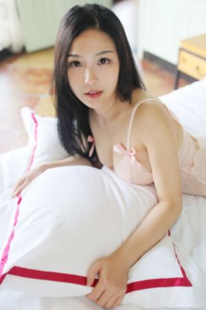 双腿打开受调教_1080HD在线观看
