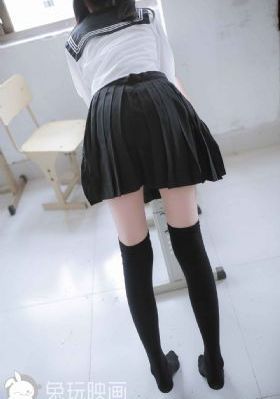 日韩在线观看片免费人成视频播放_BD英语电影全集观看